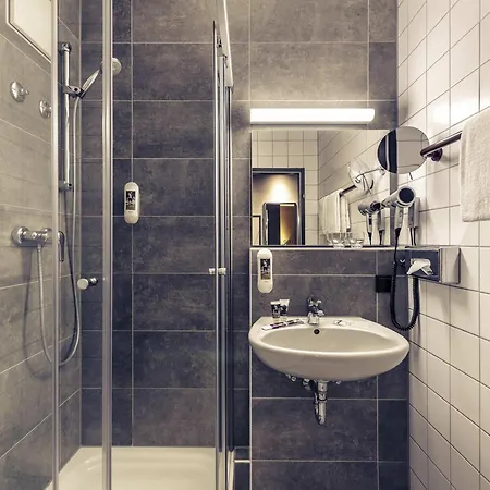 Mercure Stuttgart Zuffenhausen-3